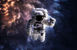 astronaut space walk